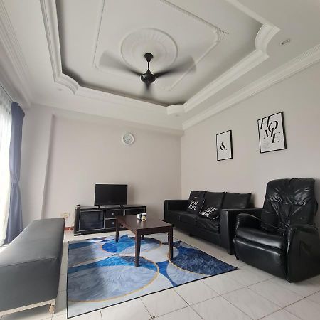 Y Homes Kota Kinabalu Extérieur photo