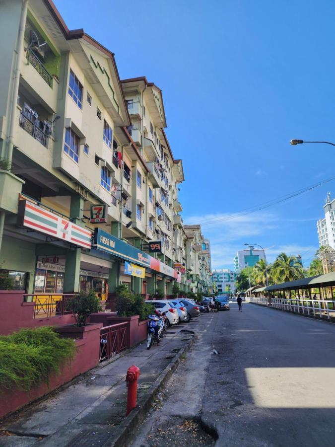Y Homes Kota Kinabalu Extérieur photo